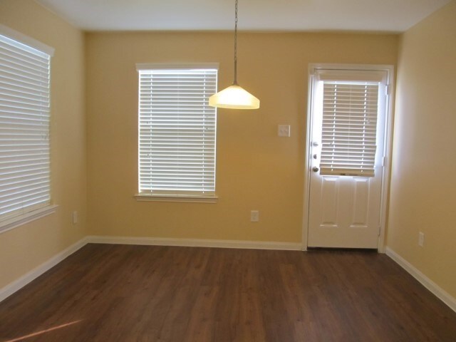 Building Photo - 21627 Michaela Way