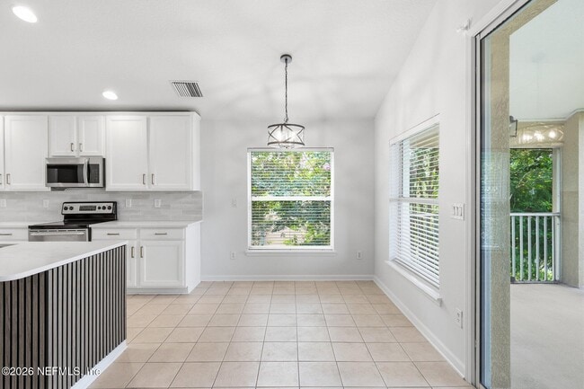 Building Photo - 6726 White Blossom Cir