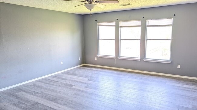 Building Photo - 2514 Byfield Dr