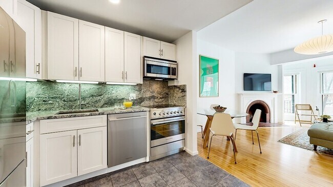 Building Photo - 23 Bay State Rd