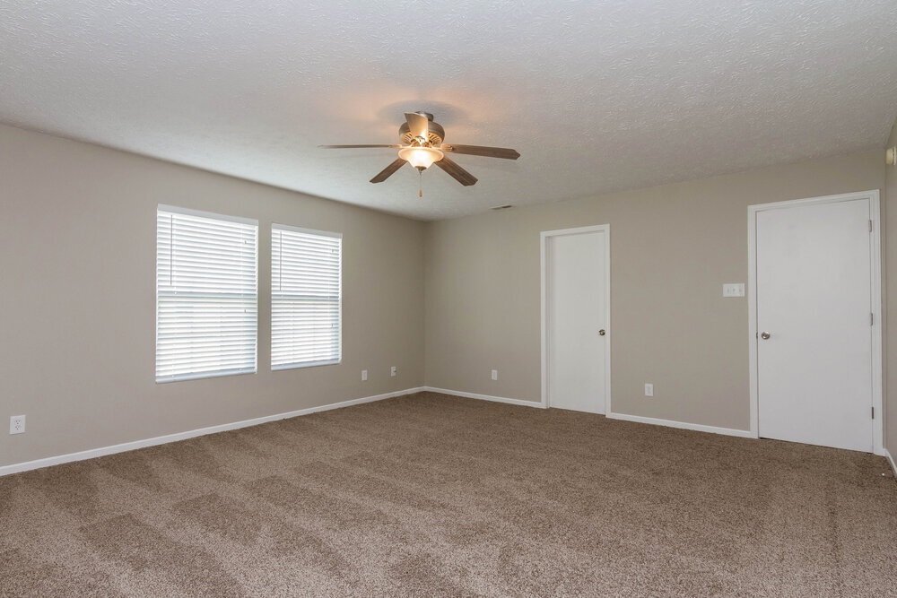 Building Photo - 9160 Middlebury Way