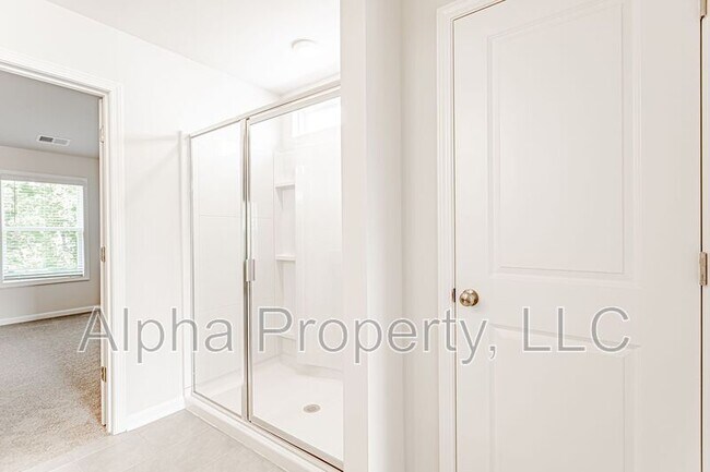 Building Photo - 364 White Peach Wy