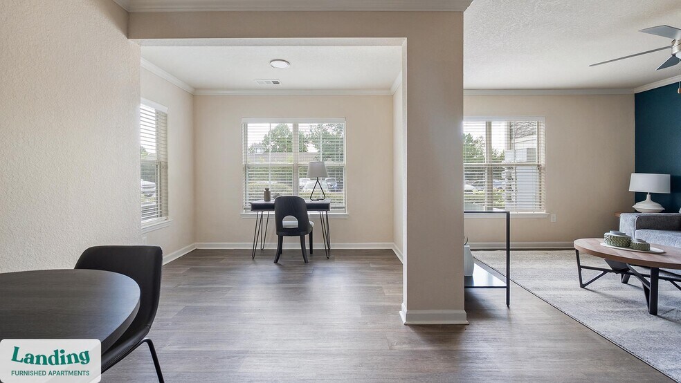 Building Photo - 210 Hillwood Blvd