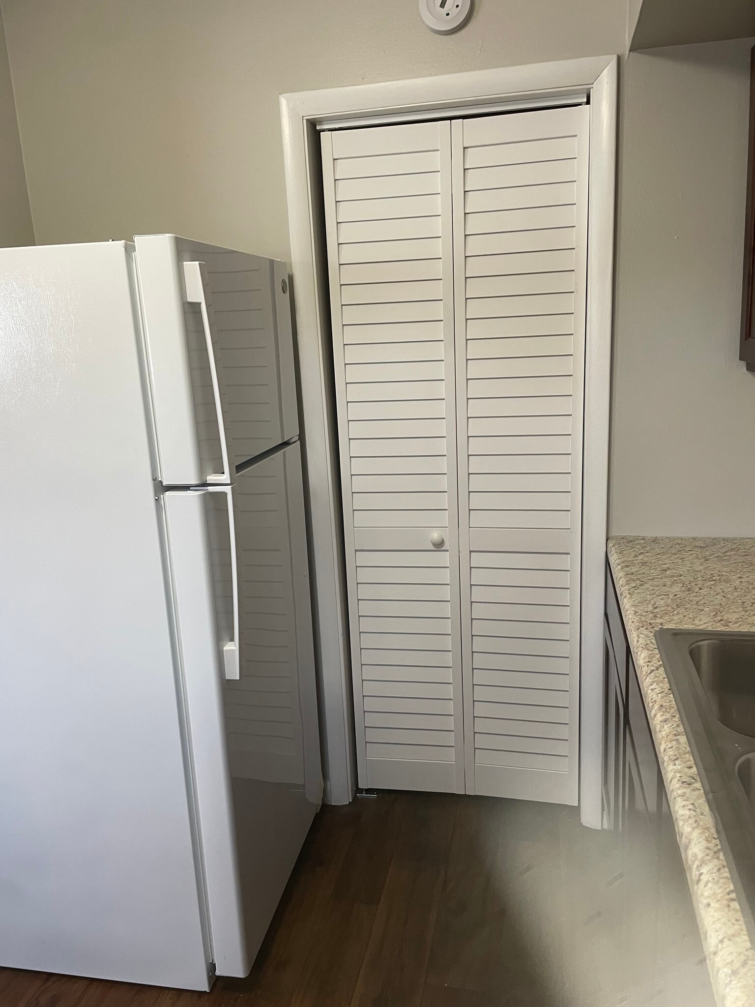 Kitchen storage - 36 S Norwich Rd