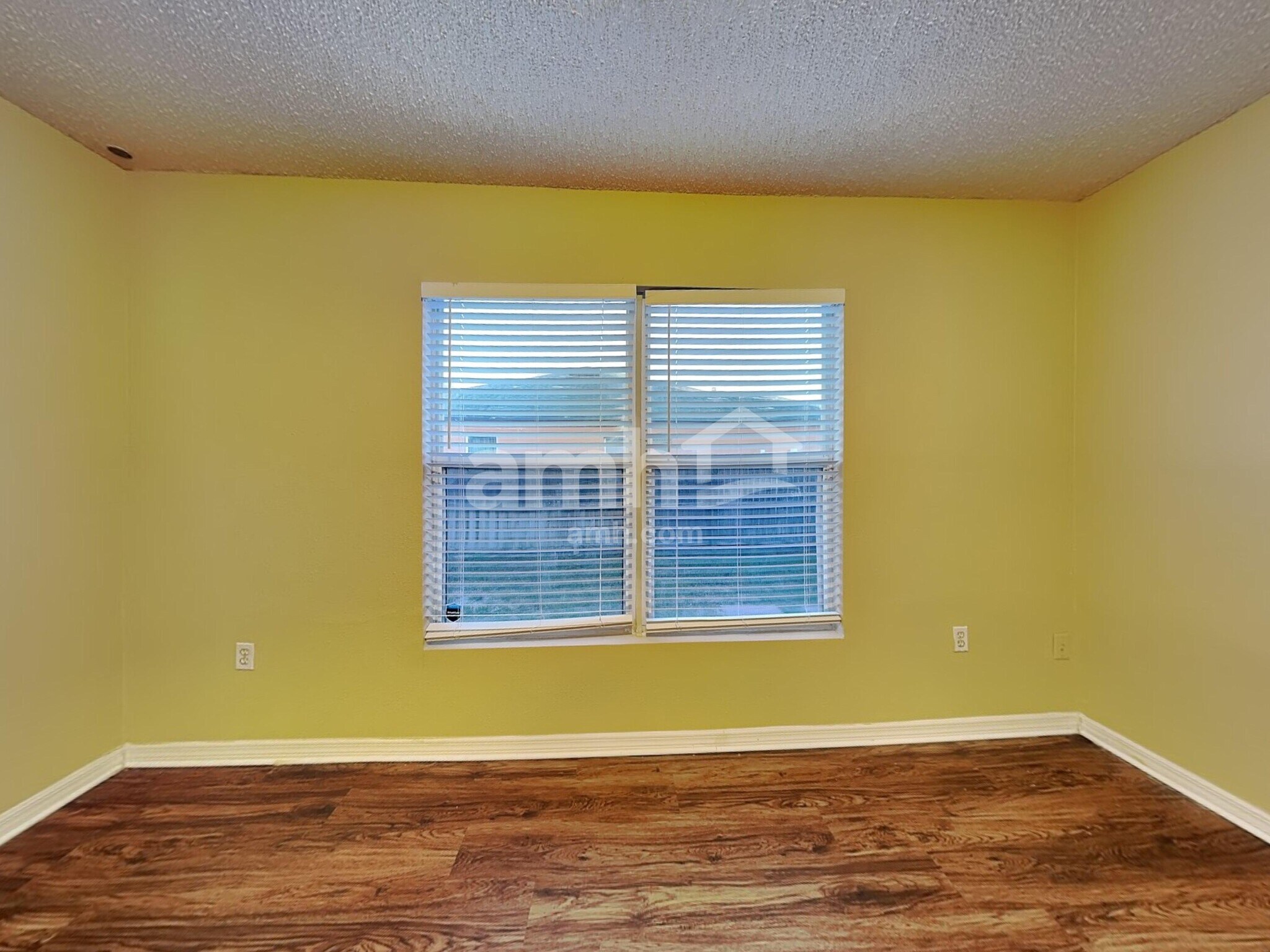 Building Photo - 1071 Royal Marquis Cir