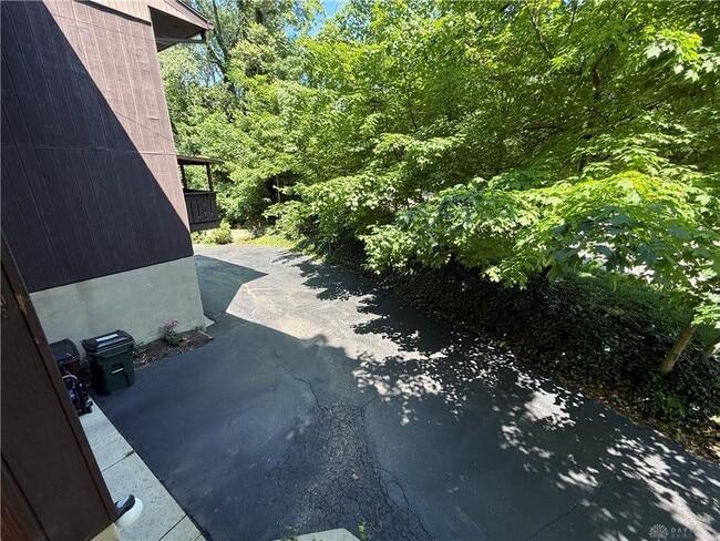 Building Photo - 2162 Willowgrove Ave