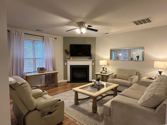 Building Photo - 204 Fulbourn Pl