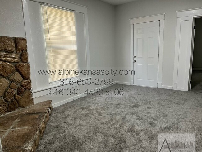Building Photo - Northland Bungalow in Staley SD Available Now