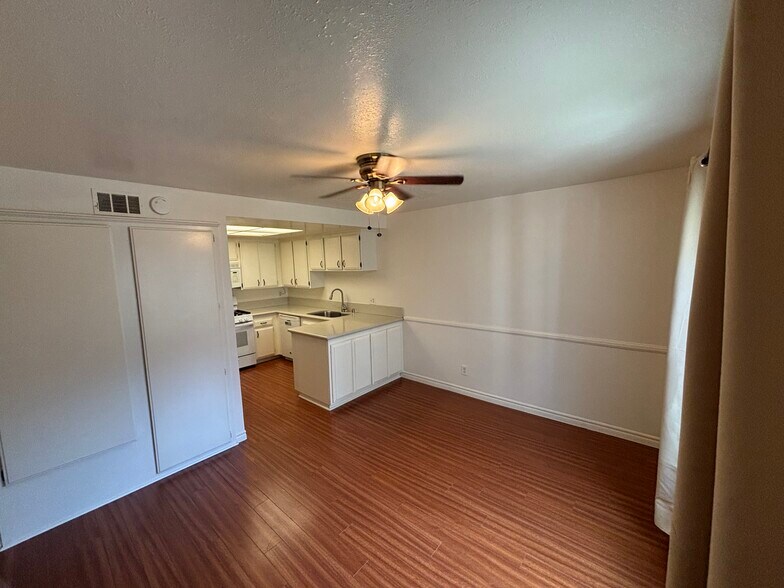 Dining Room Corner - 527 Spring Rd