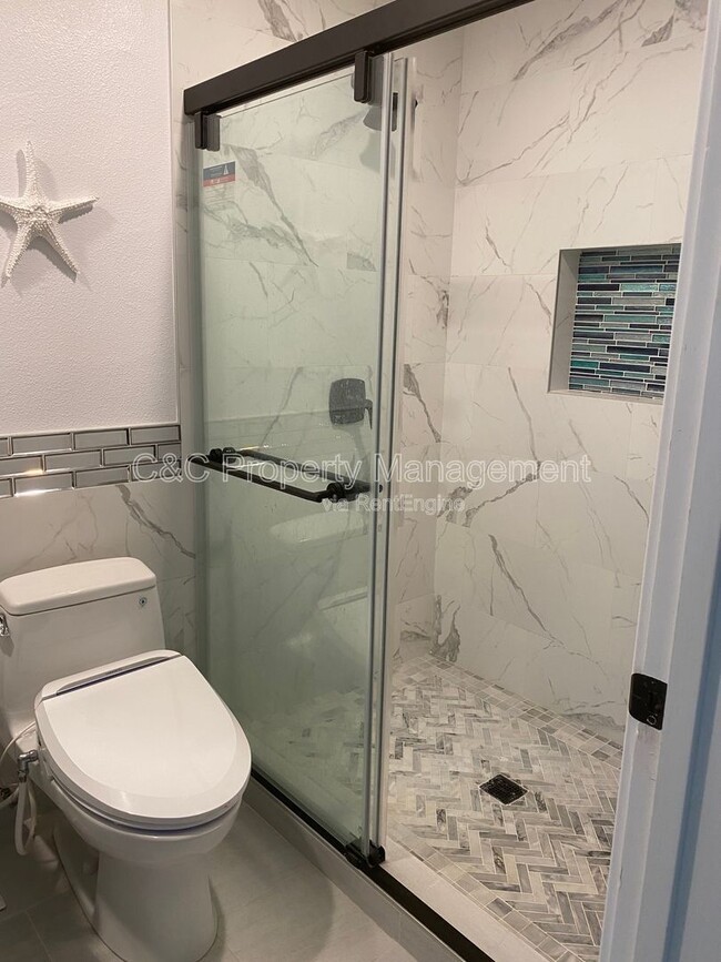 Building Photo - 3790 Whitman Cir