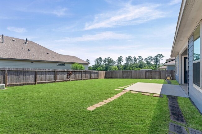 Building Photo - 40219 S Hill Pass