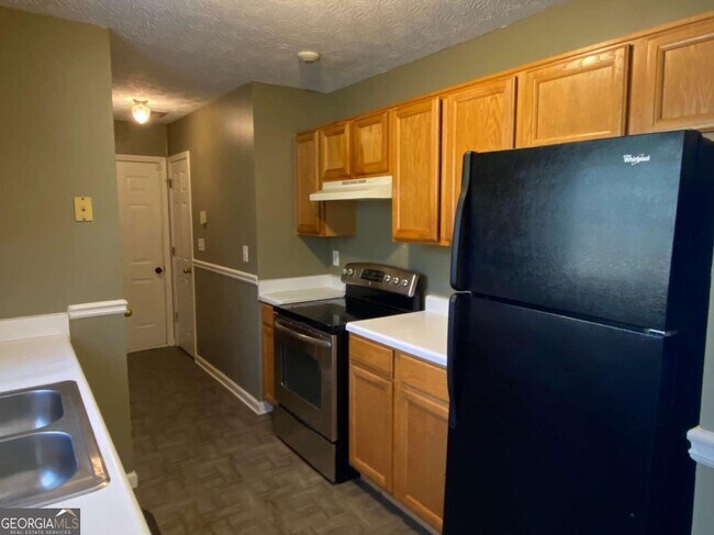 Building Photo - 6153 Lauren Ln