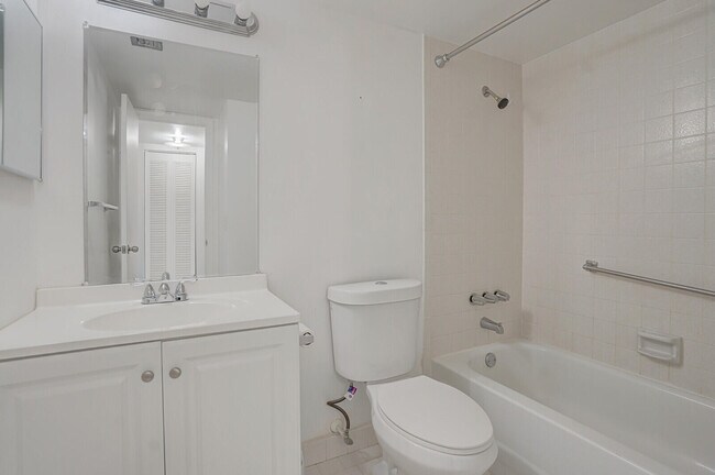 Building Photo - 4991 Sable Pine Cir