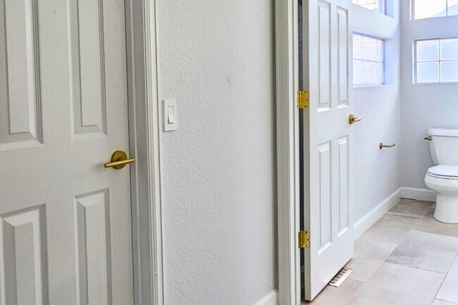 Building Photo - 4713 Spyglass Dr