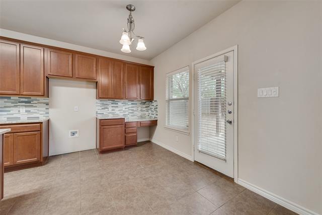 Building Photo - 312 Sheridan Rd