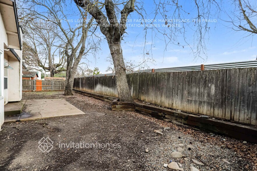 Building Photo - 5520 Hope Ranch Ct