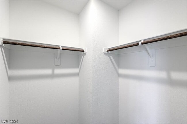 Building Photo - 776 Fallen Phoenix St