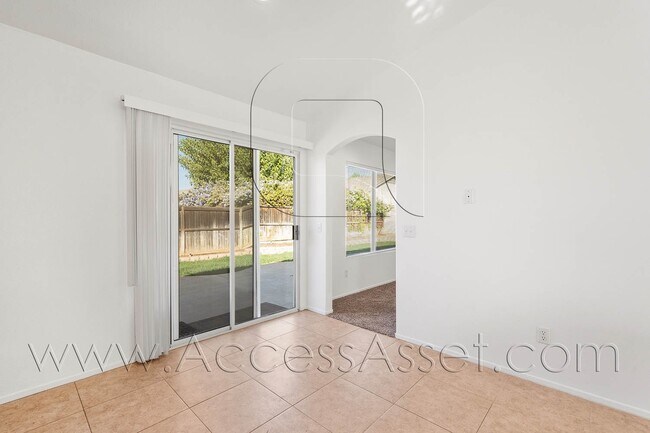 Building Photo - 35847 Gerard Dou St