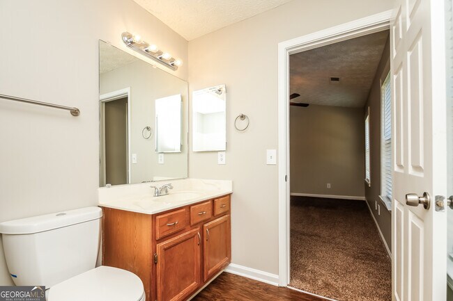 Building Photo - 67 Poplar Springs Ct