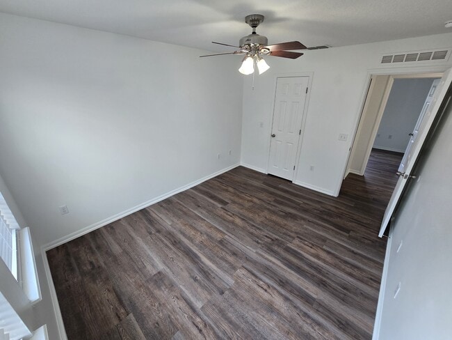 Building Photo - 110 Pine Bluff Blvd W