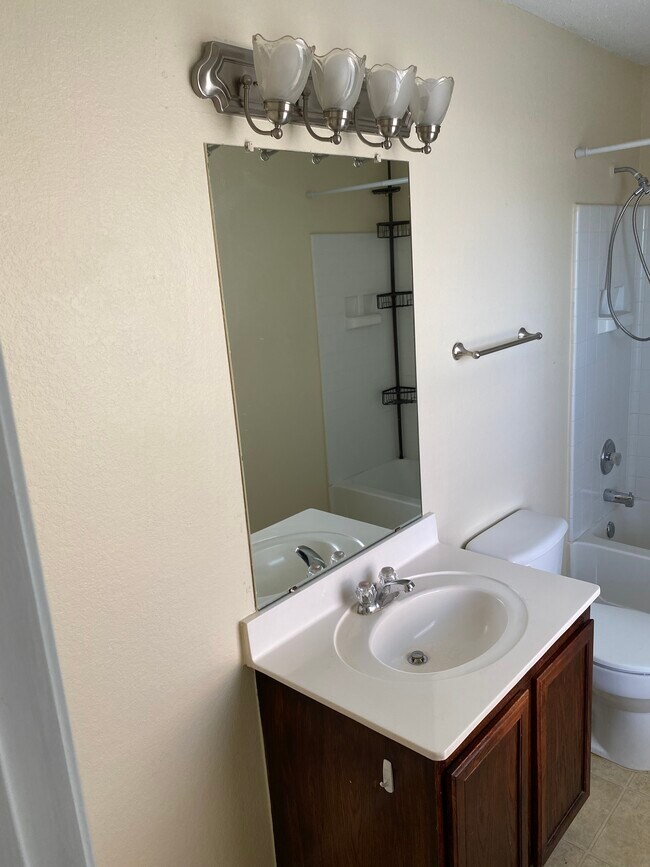 Building Photo - 8103 Zephyr Ct