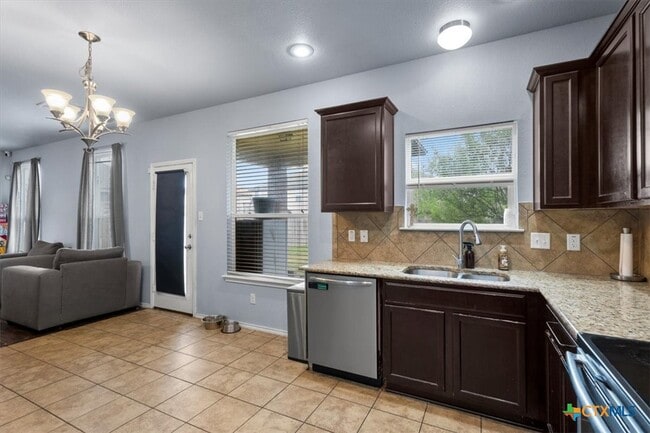 Building Photo - 9613 Adeel Dr
