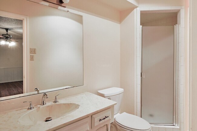 Building Photo - 6809 Fawn Valley Pl