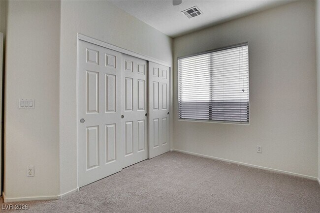 Building Photo - 8113 Slate Falls St