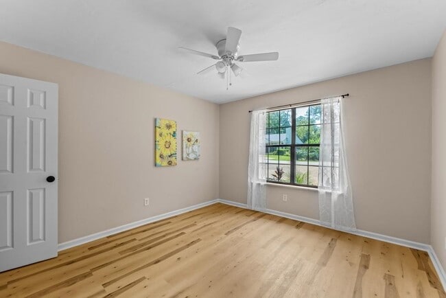 Building Photo - 3557 Sedona Loop