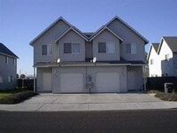 Building Photo - 1744-1746 W Peninsula Dr
