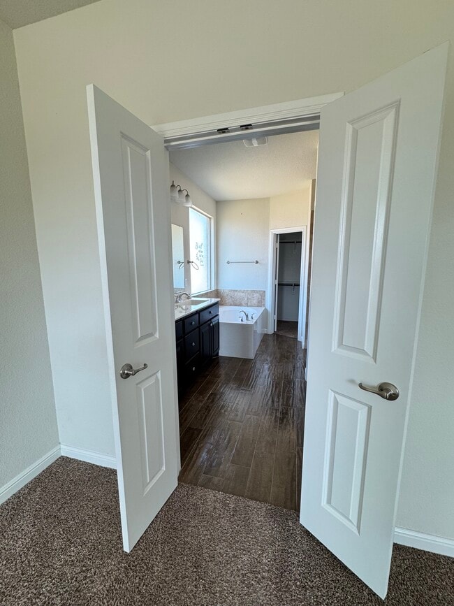 Building Photo - 9228 Pepper Grass Dr