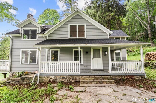 Building Photo - 317 Skiff Mountain Rd