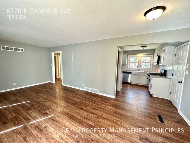 Building Photo - Completely Renovated 4 Bedroom home with b...