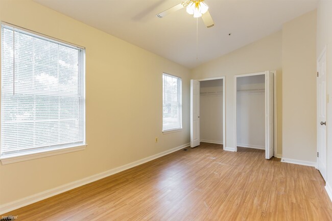 Building Photo - 3 br, 2.5 bath House - 8655 Ritchboro Rd