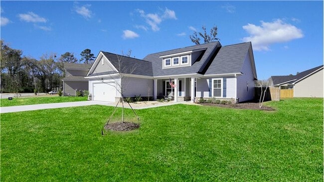 Building Photo - 170 Whitaker Way N