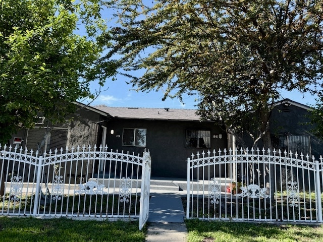 Building Photo - 729 S Towne Ave