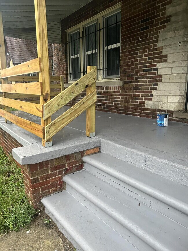 Building Photo - Hubbell Avenue Rental—Where Comfort Meets Value