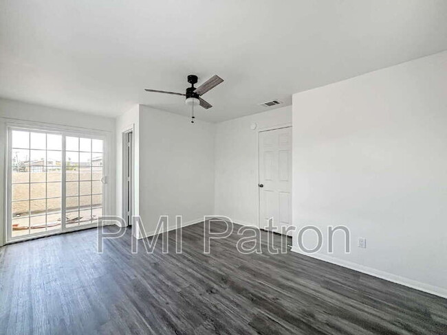 Building Photo - 11613 209th St