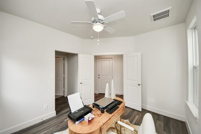 Building Photo - 5210 Burress Springs Ln