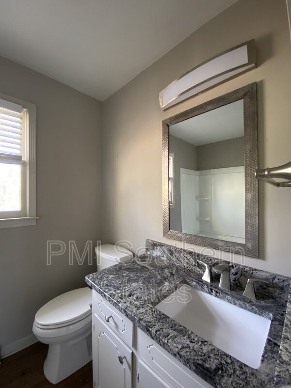 Building Photo - 209 Jonesville Rd
