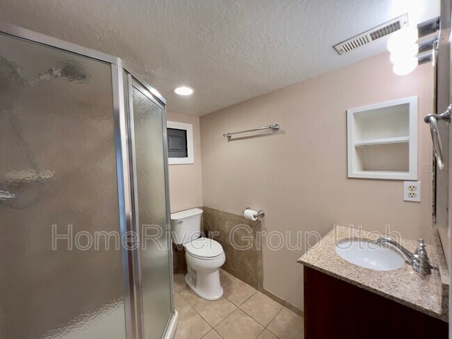 Building Photo - 2155 Westminster Ave