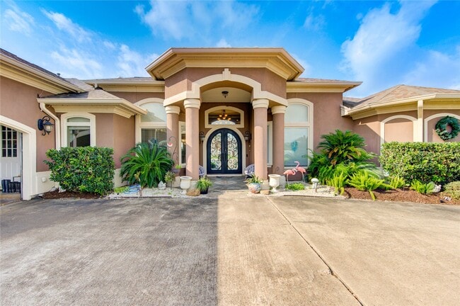 Building Photo - 5942 Sagamore Bay Ln