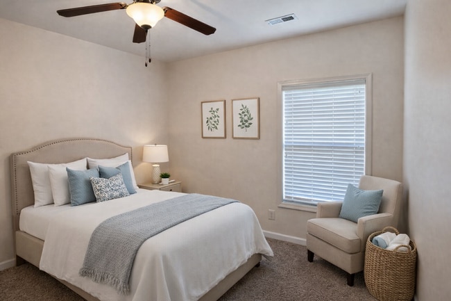 Building Photo - 3 bedroom 2 bath Gem in Hidden Springs Subdivision