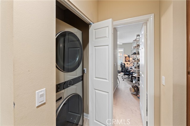 Building Photo - 122 Coral Rose