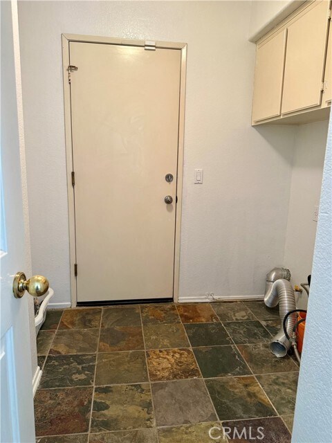 Building Photo - 27577 Echo Canyon Ct