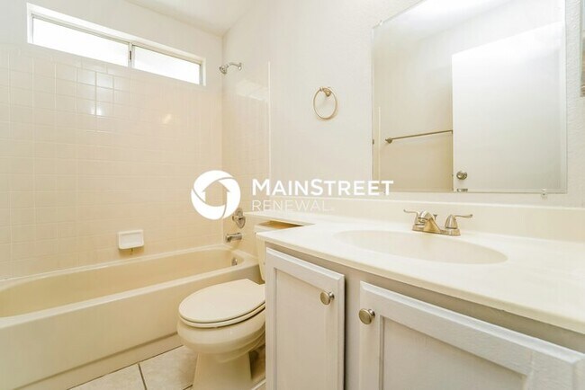 Building Photo - 3 Bedroom Pet-Friendly Home in TUCSON, AZ ...