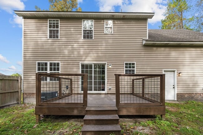 Building Photo - Welcome to Dartmoor Trail!