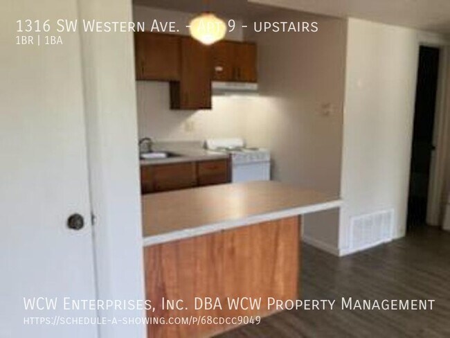 Building Photo - 1316 SW Western Ave