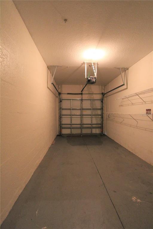 Building Photo - 3420 Parkridge Cir