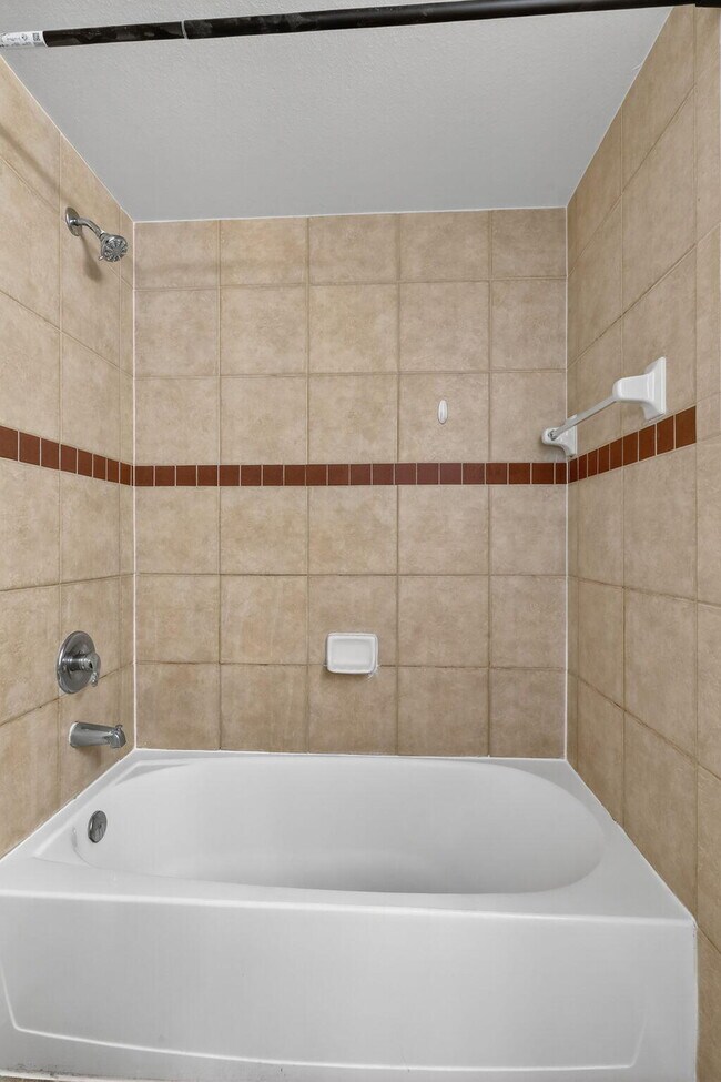 Building Photo - 6450 Emerald Dunes Dr